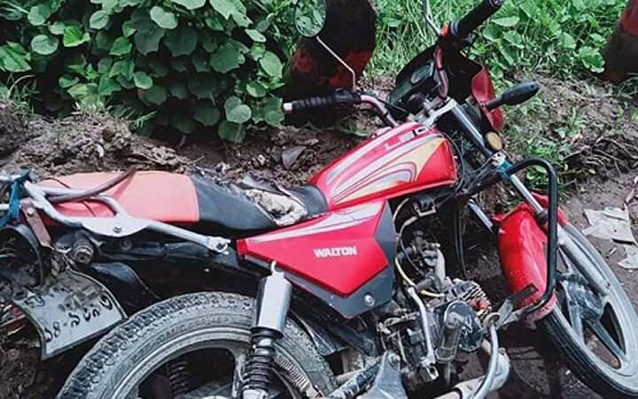 পাবনায় মটরসাইকেল দুর্ঘটনায় কলেজ ছাত্রের মৃত্যু