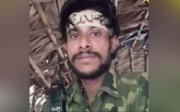 কক্সবাজারে আরসা কমান্ডার মুছাসহ গ্রেপ্তার ৪