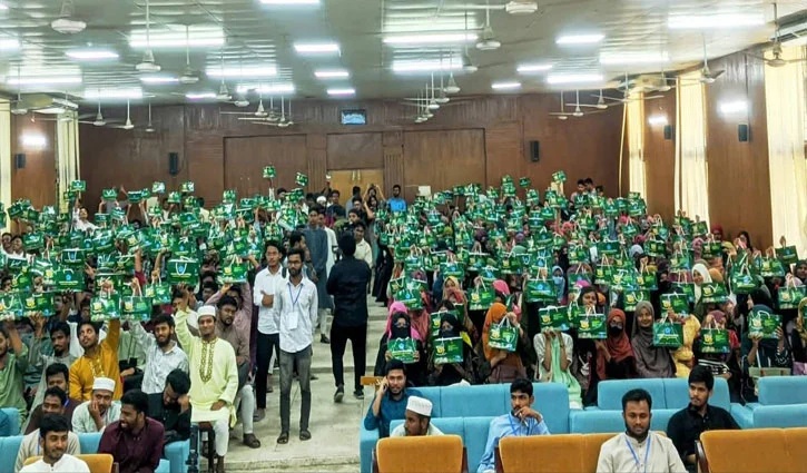 নবীন শিক্ষার্থীদের বরণ করে নিল নোবিপ্রবি শাখা ছাত্রশিবির