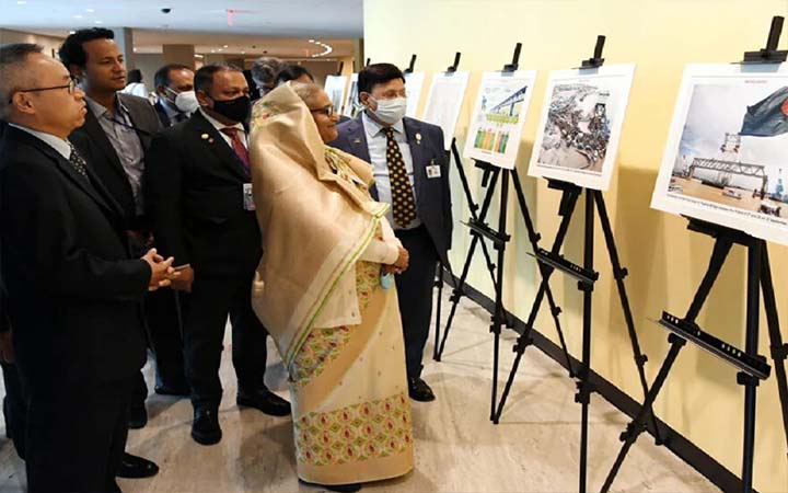 জাতিসংঘে পদ্মা সেতুর আলোকচিত্র প্রদর্শনীতে প্রধানমন্ত্রী