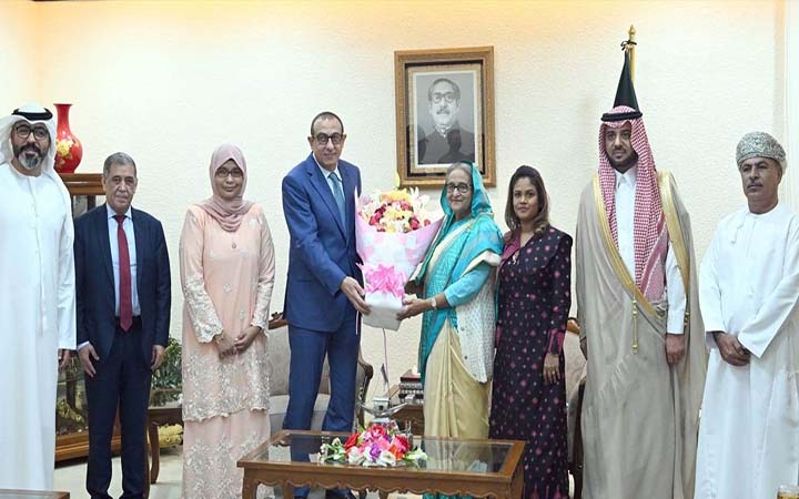 প্রধানমন্ত্রীর সঙ্গে ৭ দেশের রাষ্ট্রদূতের সাক্ষাৎ
