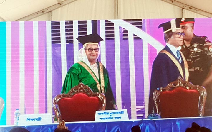 ঢাকা বিশ্ববিদ্যালয়ের সমাবর্তনে প্রধানমন্ত্রী