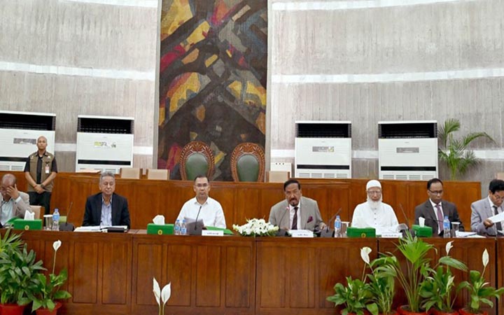 সংসদ সচিবালয় কমিশনের ৩৭তম বৈঠকে বাজেট অনুমোদন
