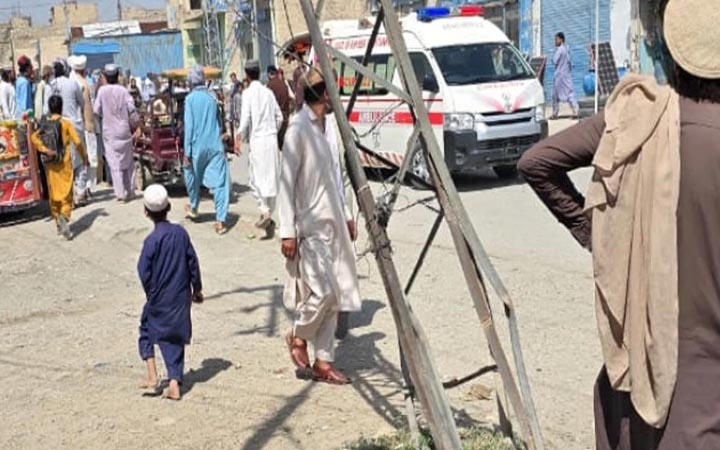 পাকিস্তানে বোমা বিস্ফোরণে নিহত ৪