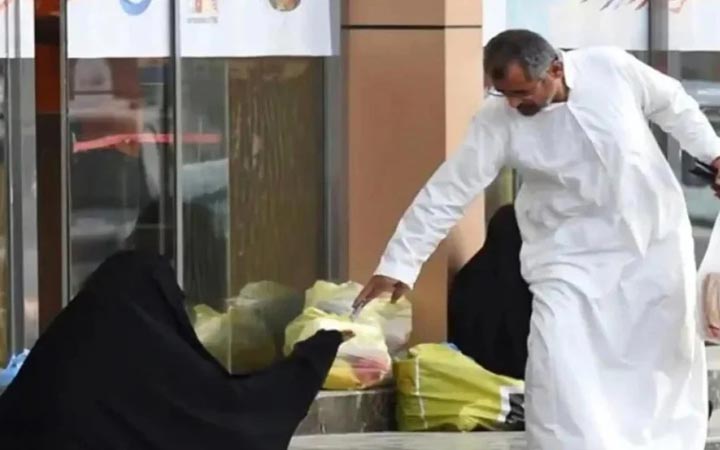 হজ করতে গিয়ে ভিক্ষা করবেন না, পাকিস্তানের নির্দেশনা