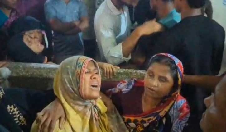 পটুয়াখালীতে টিউবওয়েল বসাতে গিয়ে বিদ্যুৎস্পৃষ্টে নিহত ২