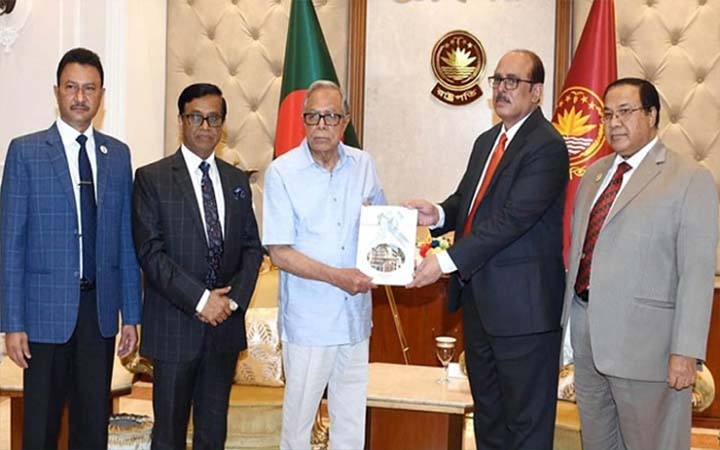 দুদকের কেউ যেন দুর্নীতির সঙ্গে জড়িত না হয়: রাষ্ট্রপতি