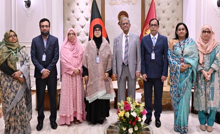টেক্সটাইল শিক্ষার মানোন্নয়ন ও গবেষণায় গুরুত্ব আরোপ রাষ্ট্রপতির