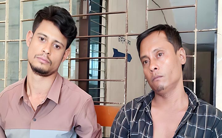ছিনতাই করার সময় ২ রোহিঙ্গা যুবক আটক