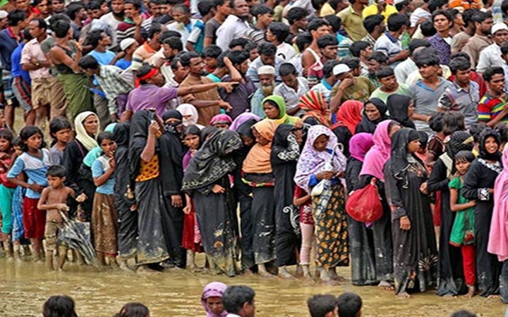 সীমান্তে নতুন করে ৪৫ হাজার রোহিঙ্গা আশ্রয় নিয়েছে