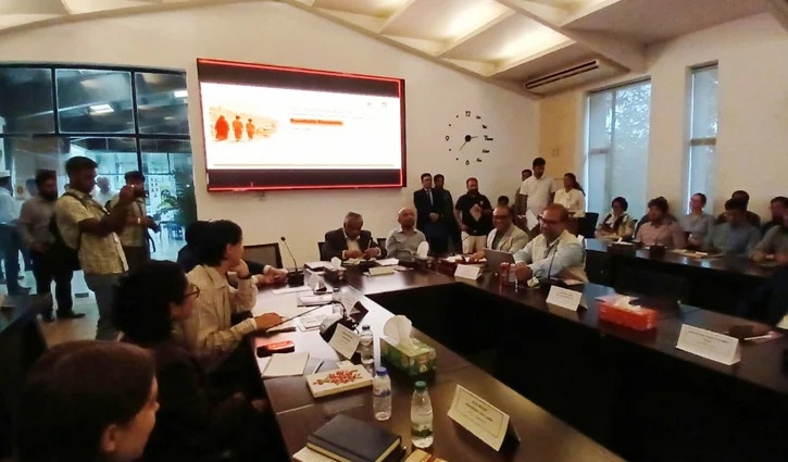 রোহিঙ্গাদের নিরাপদ ও সম্মানজনক প্রত্যাবাসন জরুরি