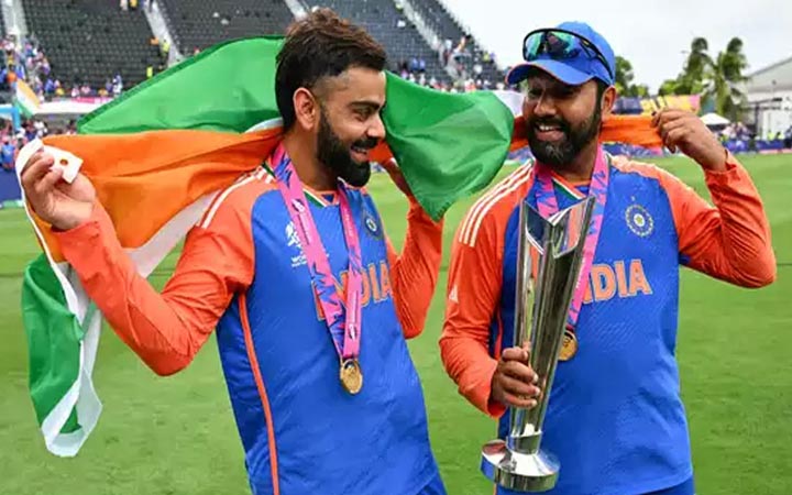 কোহলির পর বিদায় জানালেন রোহিতও