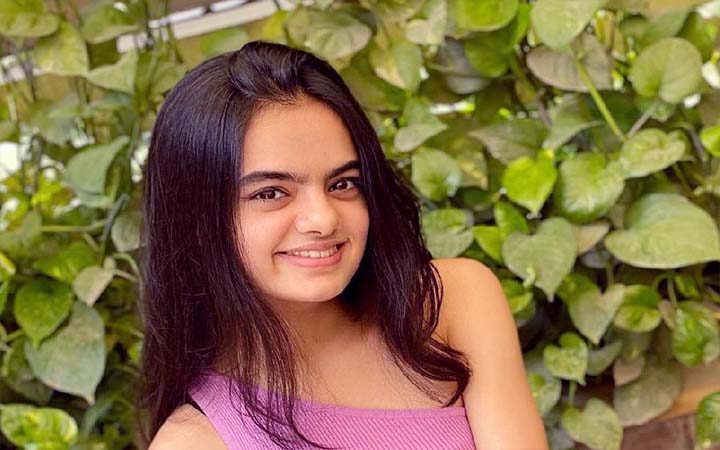 ১৫ বছরেই মুম্বাইয়ে বাড়ির মালিক শিশু অভিনেত্রী