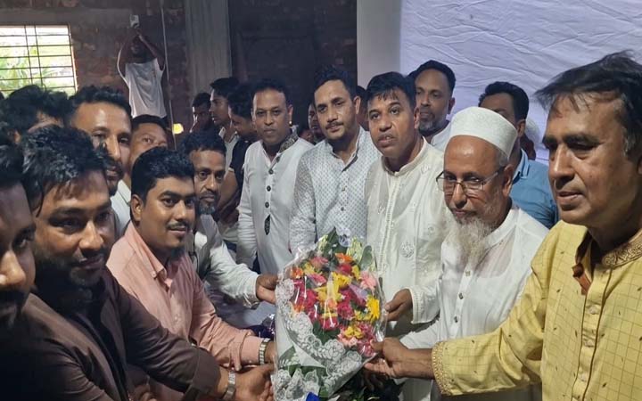 রূপগঞ্জ সদর ইউনিয়নের নতুন প্রশাসক ও সদস্যদের সংবর্ধনা