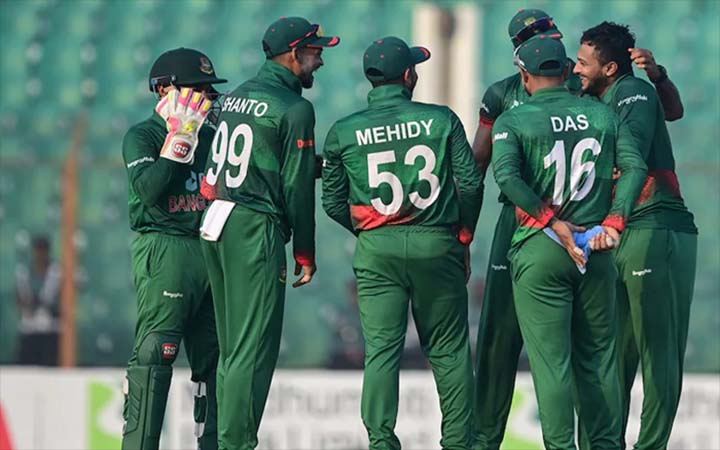 হোয়াইটওয়াশ এড়াল বাংলাদেশ