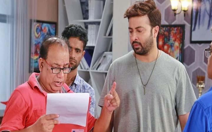 বদিউল আলম খোকনের ছবিতে থাকছেন না শাকিব!