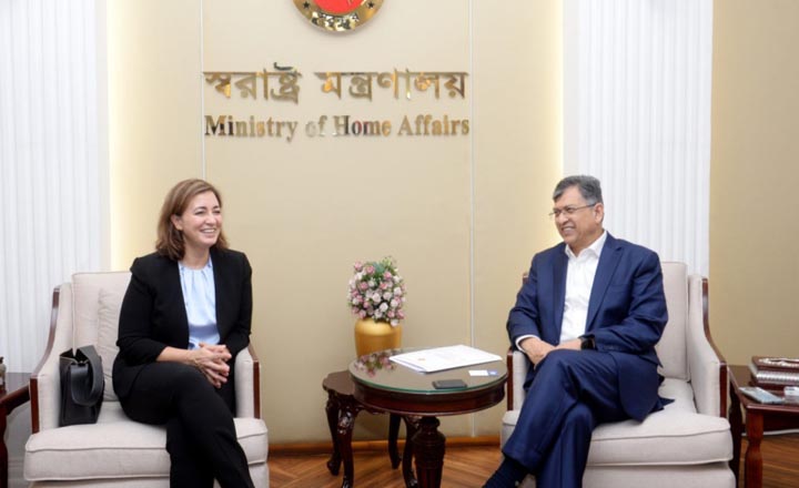স্বরাষ্ট্রমন্ত্রীর সঙ্গে উইনরক ইন্টারন্যাশনালের প্রেসিডেন্টের সাক্ষাৎ