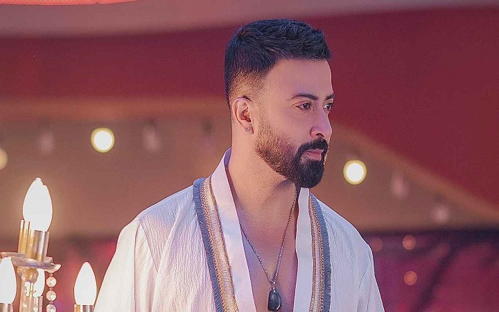 ‘নতুন কিছু নিয়ে শিগগির ফিরে আসছি’, তবে কি হলিউডে শাকিব খান?