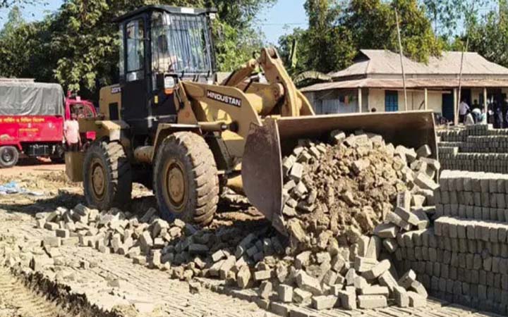 শেরপুরে ৫ ইটভাটা বন্ধ, ১৭ লাখ টাকা জরিমানা