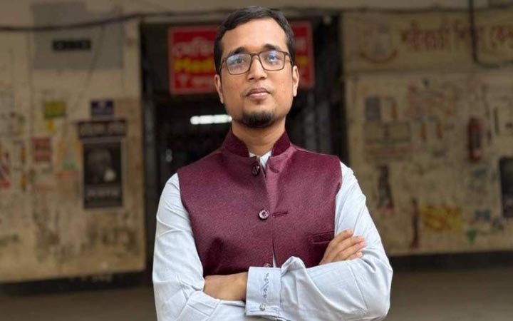 সিজিপিএ ৩.৮১ পেয়ে ফার্স্ট ক্লাস ফার্স্ট হলেন জবি শিবির নেতা