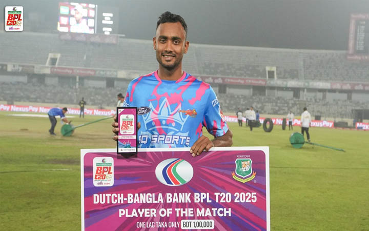 মিতব্যয়ী ৪ উইকেটে রেকর্ড গড়লেন শরিফুল