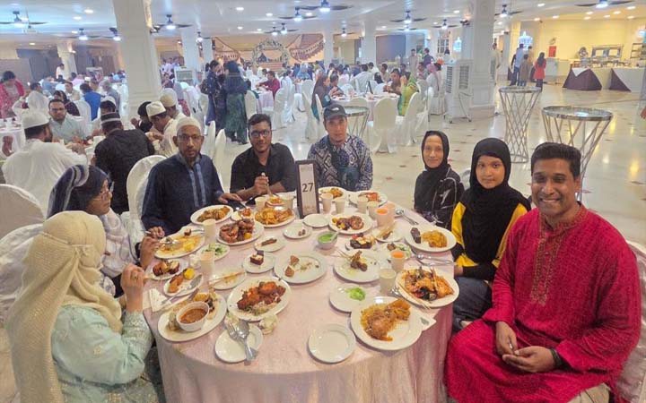 সিঙ্গাপুরে বাংলাদেশ বিজনেস চেম্বারের ইফতার মাহফিল অনুষ্ঠিত