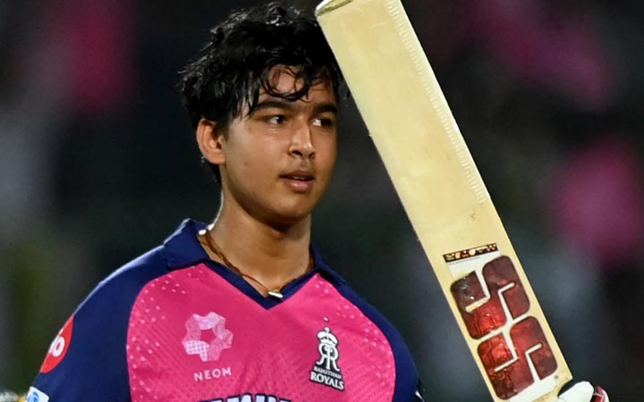 ছক্কার রেকর্ডে গেইলকে টপকে গেলেন সূর্যবংশী
