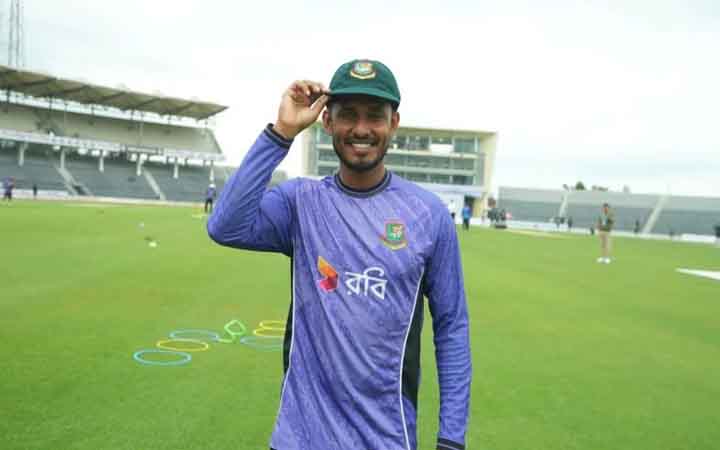 অবশেষে টেস্টে অভিষেক হলো তামিমের, একাদশে ২ বদল