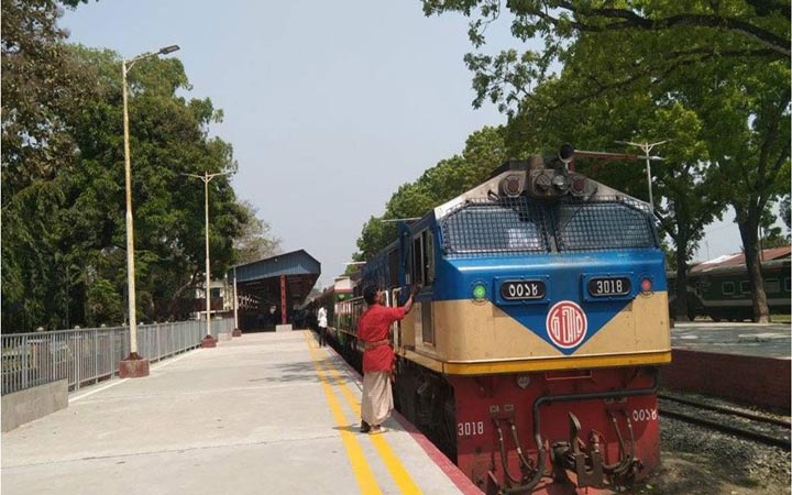ফিরতি ঈদ যাত্রার অগ্রিম টিকিট বিক্রি শুরু কাল