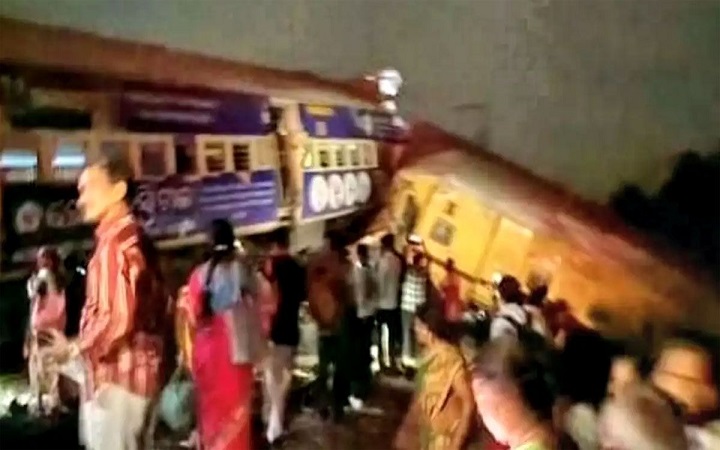 ভারতে ভয়াবহ ট্রেন দুর্ঘটনা, নিহত ৬