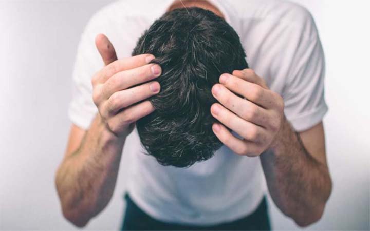 খুসকির সমস্যা সমাধানে যে বিষয়গুলি মানতে হবে