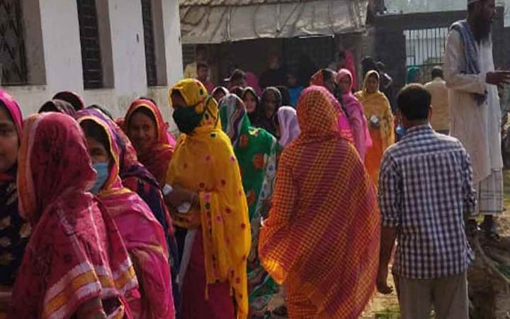 পশ্চিমবঙ্গ নির্বাচন: বেলা বাড়তেই নন্দীগ্রামে উত্তপ্ত পরিস্থিতি