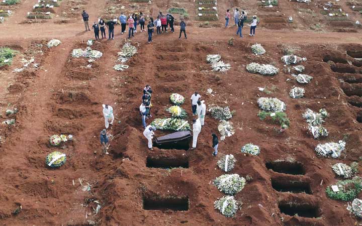 বিশ্বে করোনাভাইরাস: মৃত্যু ৩২ লাখ ৮৩ হাজার ছাড়াল