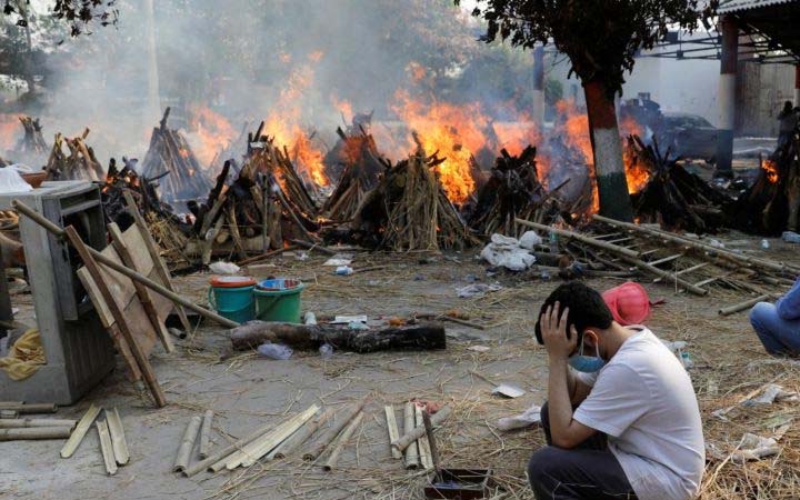 ভারতে করোনায় একদিনে মৃত্যু সাড়ে ৪ হাজার ছাড়াল