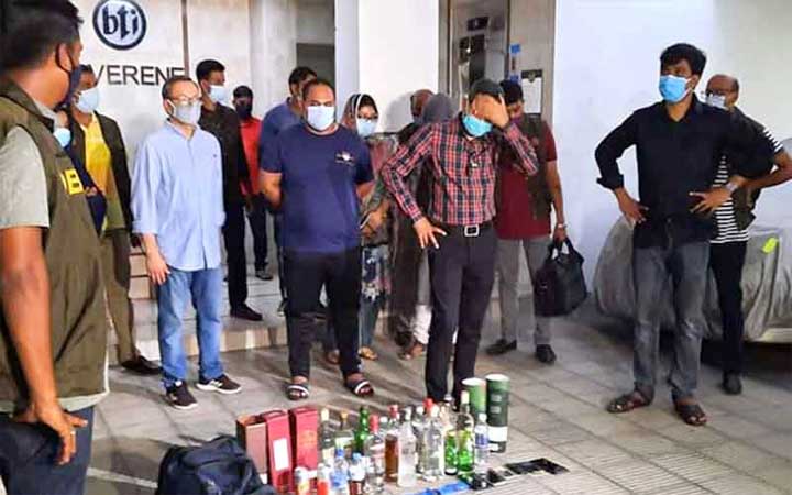 এবার নাসিরসহ ৫ জনের বিরুদ্ধে মাদক আইনে মামলা