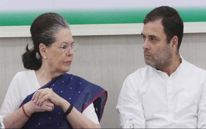 বিরোধী জোটে নেতৃত্বের রাশ হারাচ্ছে কংগ্রেস