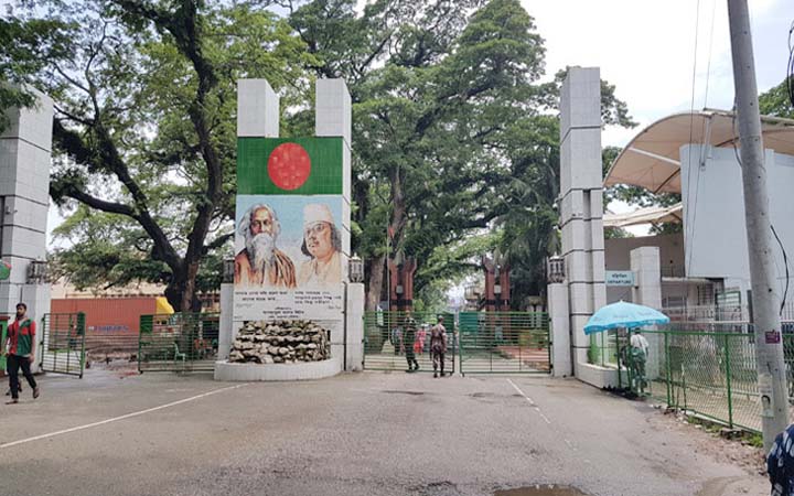 বেনাপোল ইমিগ্রেশন দিয়ে ভারতে আটকে পড়া বাংলাদেশীরা সপ্তাহে তিন দিন প্রবেশের অনুমতি