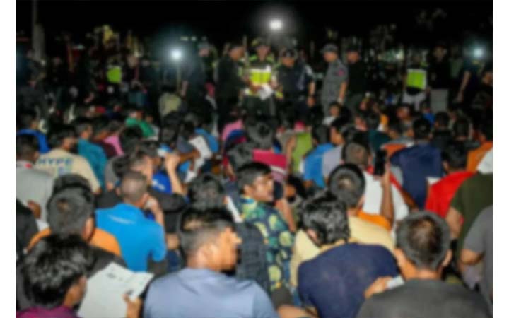 মালয়েশিয়ায় অবৈধ অভিবাসনবিরোধী অভিযানে ৫৪৫ বাংলাদেশি আটক