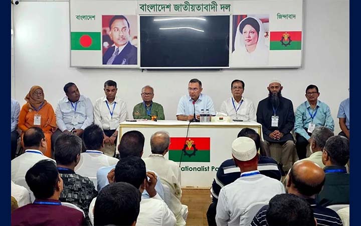 তৃণমূল সংগঠনের খোঁজ-খবর ও প্রয়োজনীয় নির্দেশনা দিলেন প্রধানমন্ত্রী