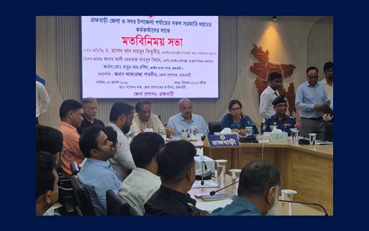 অতীতে অনেক প্রকল্প লুটপাটের উদ্দেশ্যে নেওয়া হতো: অর্থ উপদেষ্টা