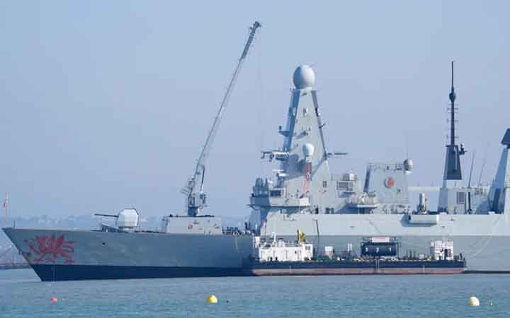 হরমুজ মিশনে যুদ্ধজাহাজ ও যুদ্ধবিমান পাঠাবে যুক্তরাজ্য