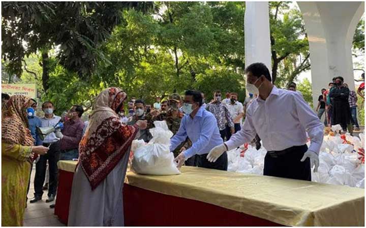 ৫০ হাজার পরিবারের মাঝে সাঈদ খোকনের খাদ্য বিতরণ শুরু