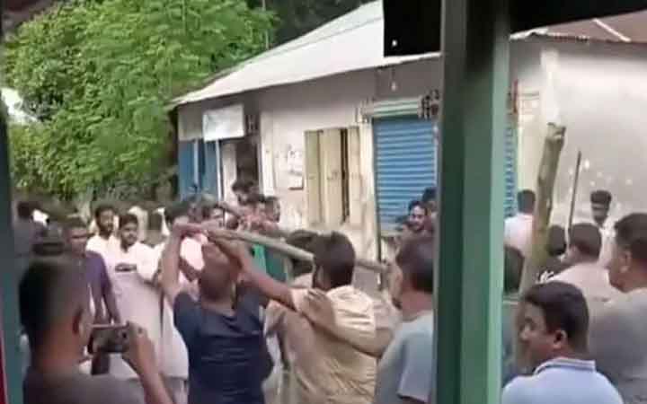 কু‌ড়িগ্রামে এন‌সি‌পির মি‌ছিলে হামলা, আহত ১০