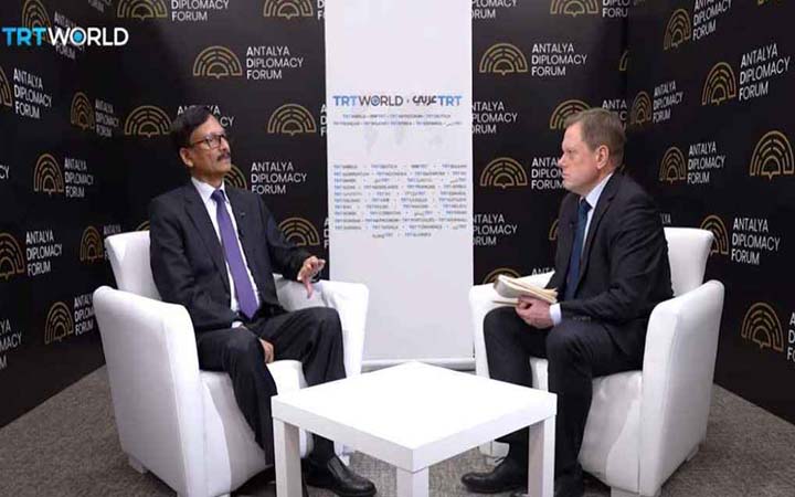 সরকারের মূল লক্ষ্য কর্তৃত্ববাদ যেন আর ফিরে না আসে