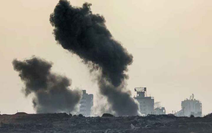 ৩ দেশে হামলা চালাল ইসরায়েল, বহু হতাহত