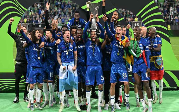 কনফারেন্স লিগের শিরোপা জিতে প্রথম ক্লাব হিসেবে চেলসির ইতিহাস