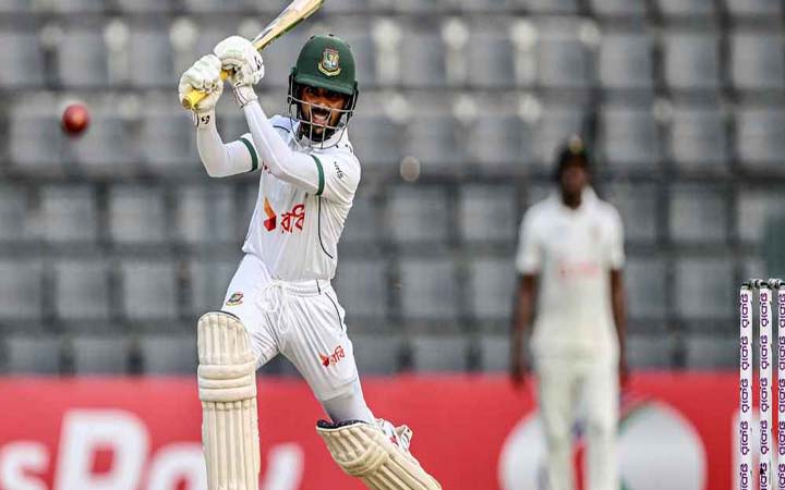 বৃষ্টি বাঁধা পেরিয়ে লিডে বাংলাদেশ