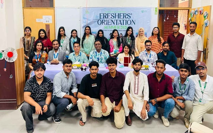 গ্রিন ইউনিভার্সিটির সাংবাদিকতা বিভাগে নবীনবরণ অনুষ্ঠিত