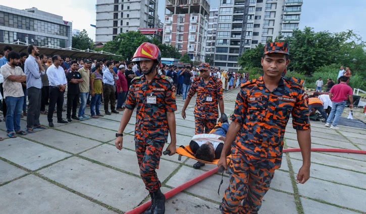 ওয়ালটন কর্পোরেট অফিসে বিশেষ অগ্নি মহড়া