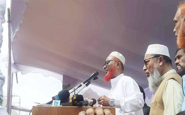 ‘যারা পালাবে না বলেছিল তারাই পালিয়েছে, আমরা পালাইনি’